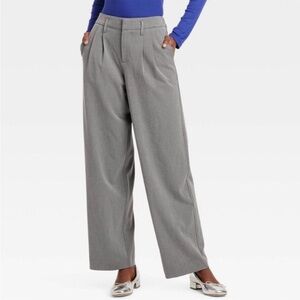 a new day Gray Pleated Highest Rise Relaxed Hip & Thigh Pants NWT 10